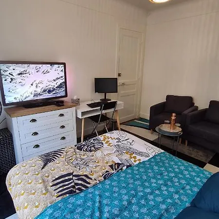 Homestay Cosy, Privee Non Mitoyenne Avec Serrure Dans Un De 50 M Carres *